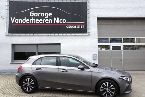 Mercedes-Benz A 180
